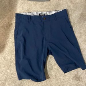 Navy blue golf short